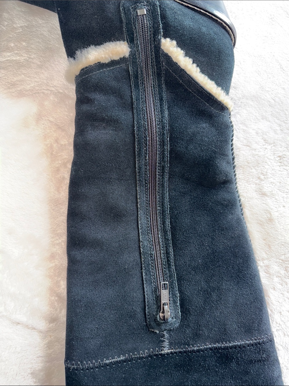 UGG Australia Aubrie Suede Shearling Wedge Knee High Boots Black Size 9.5 - Picture 6 of 15